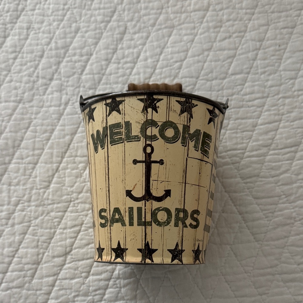Nautical Welcome Sailors Bucket